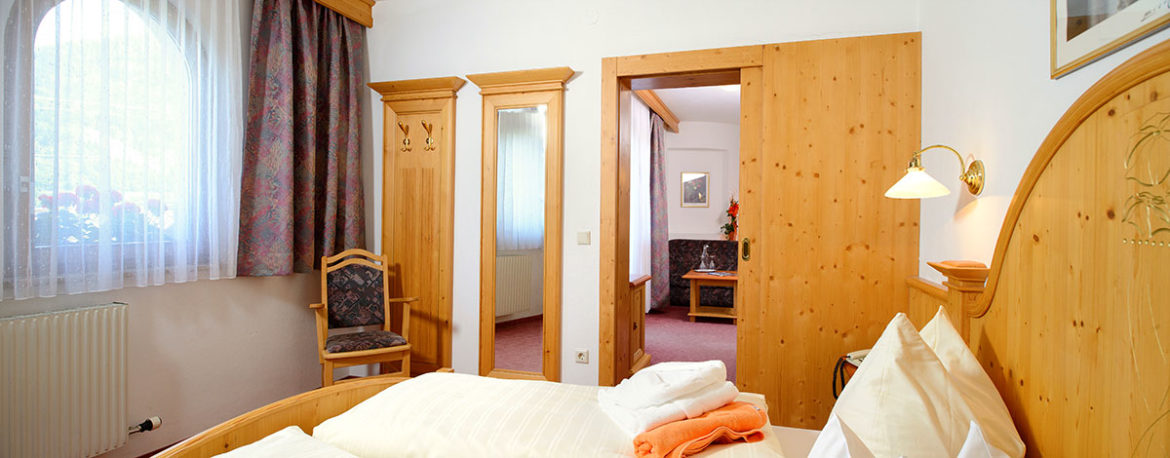 Familienzimmer - Hotel Garni Santa Barbara, Flachau